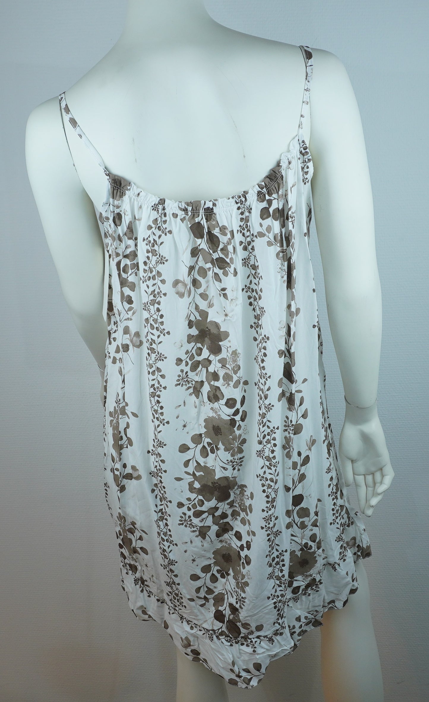 Sommerkleid – Blumenprint – Spaghettiträger – Weiß/Taupe