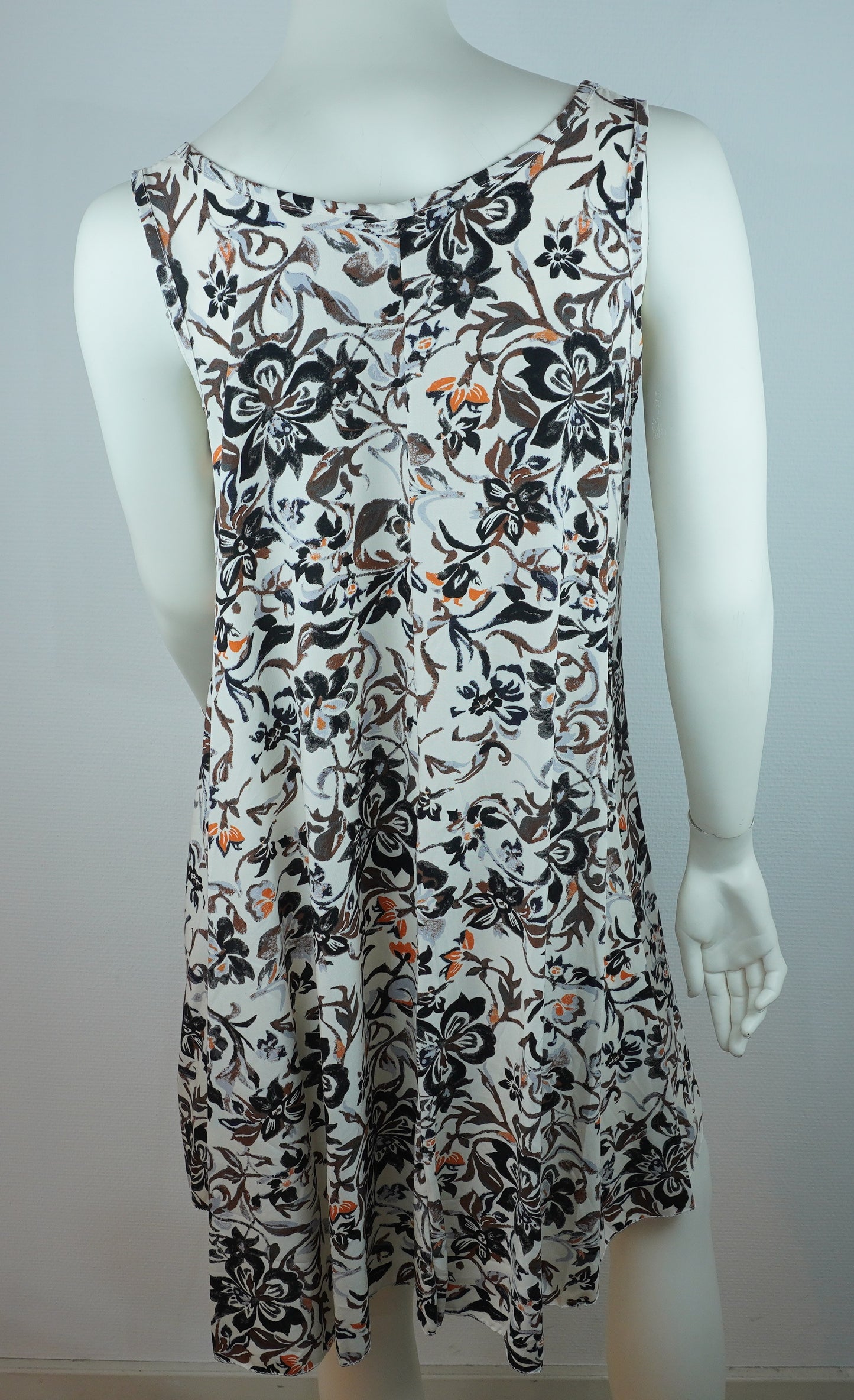 Sommerkleid – Blumenprint – Trägerkleid – Weiß/Schwarz/Orange