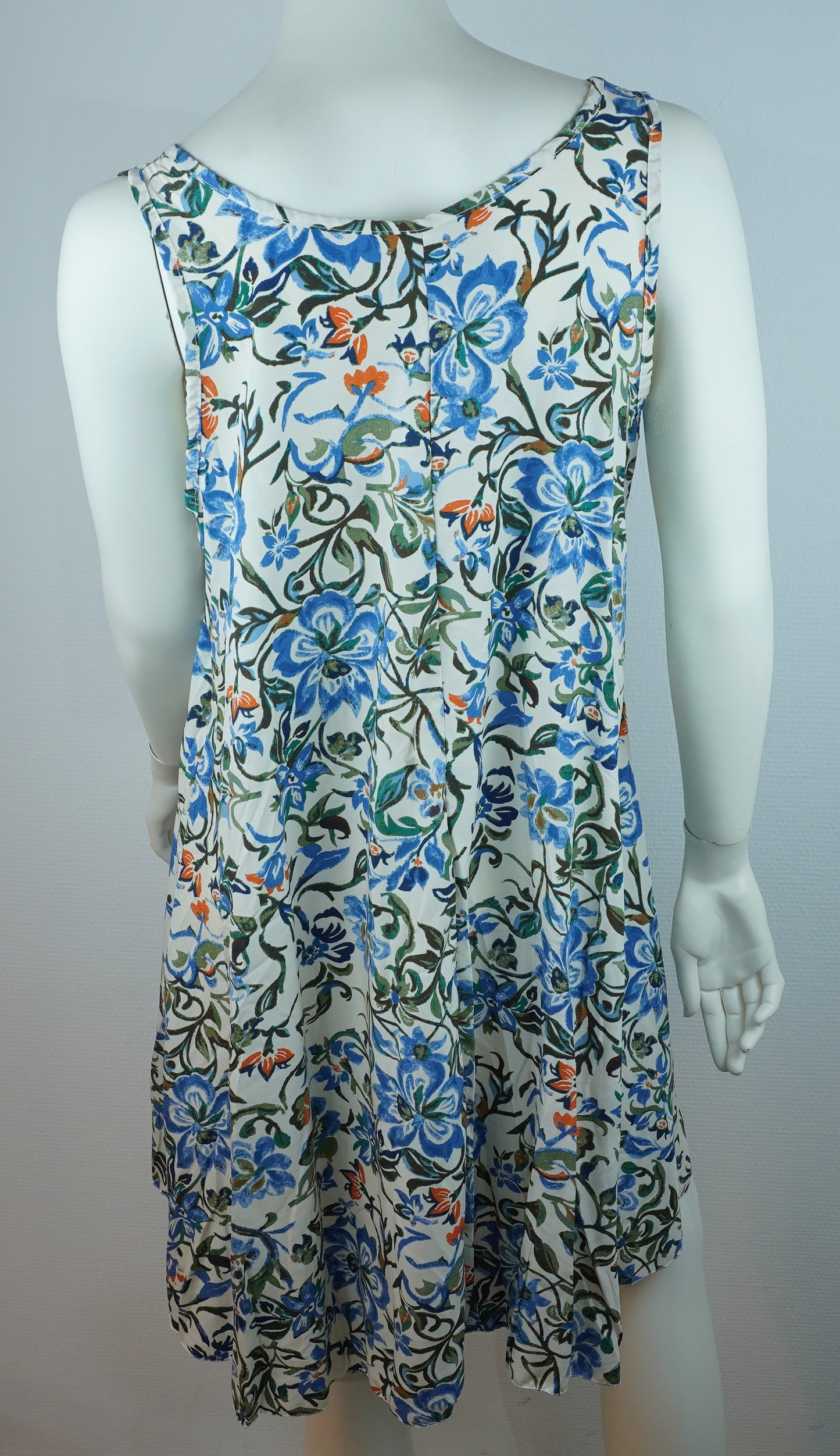 Sommerkleid – Blumenprint – Trägerkleid – Weiß/Blau