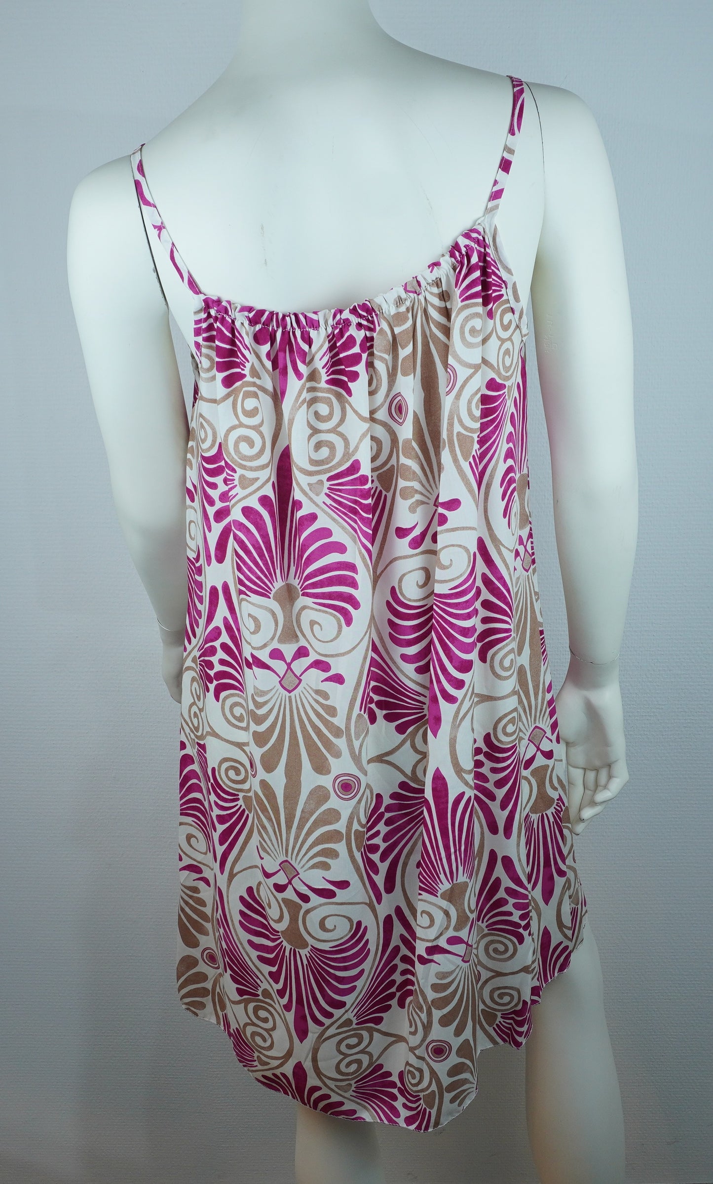 Sommerkleid Art Déco Pink Rückansicht