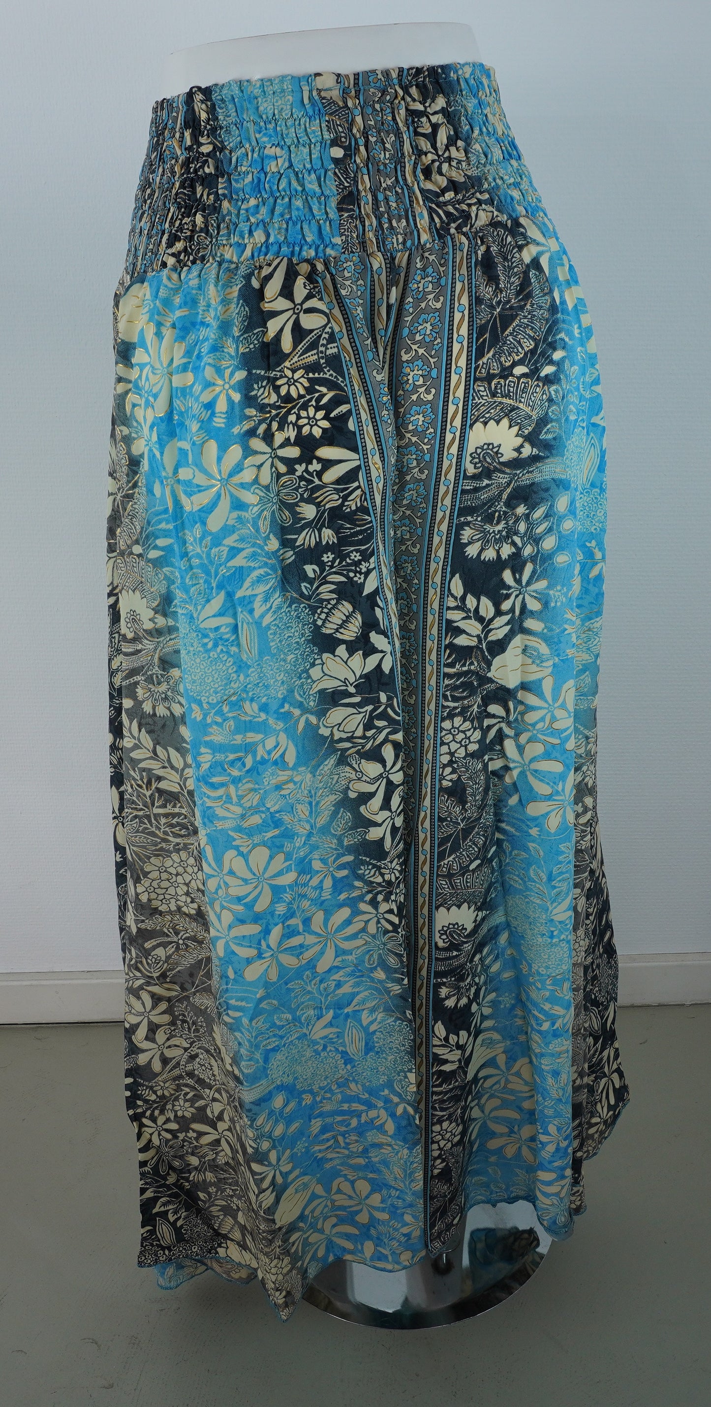 Palazzo Hose Seide & Viskose – Boho-Print Blau/Beige/Schwarz