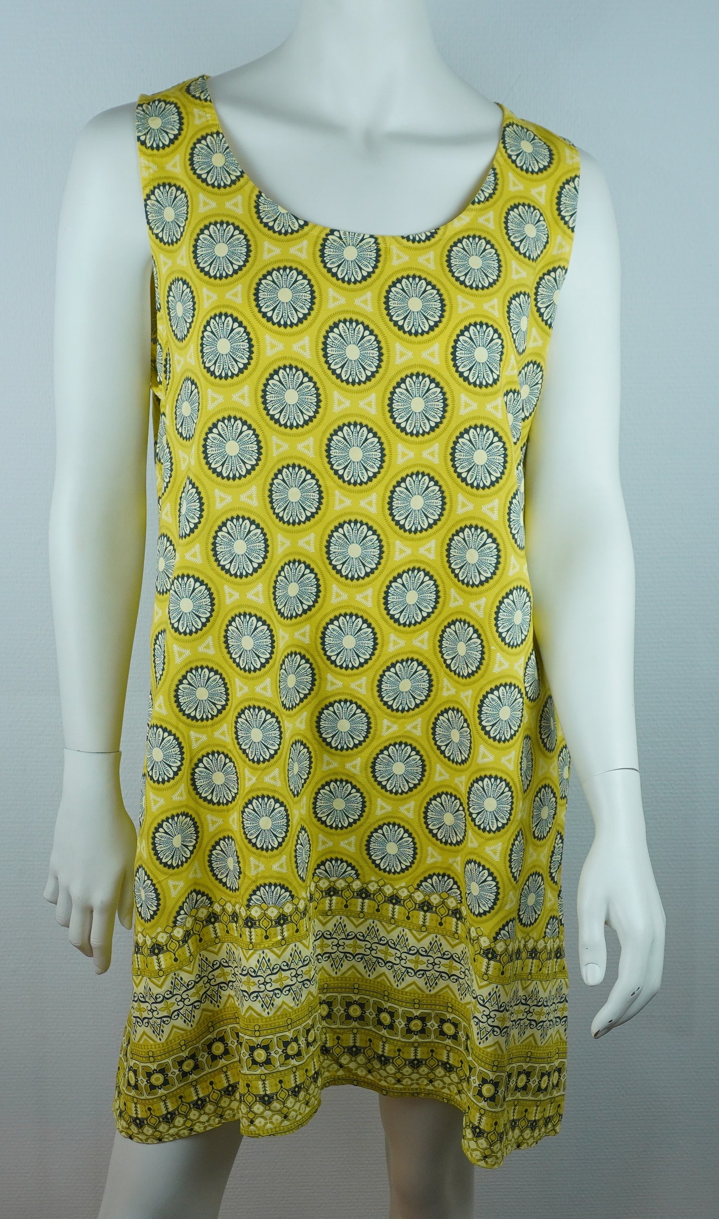 Sommerkleid Nala Gelb – Vorderseite