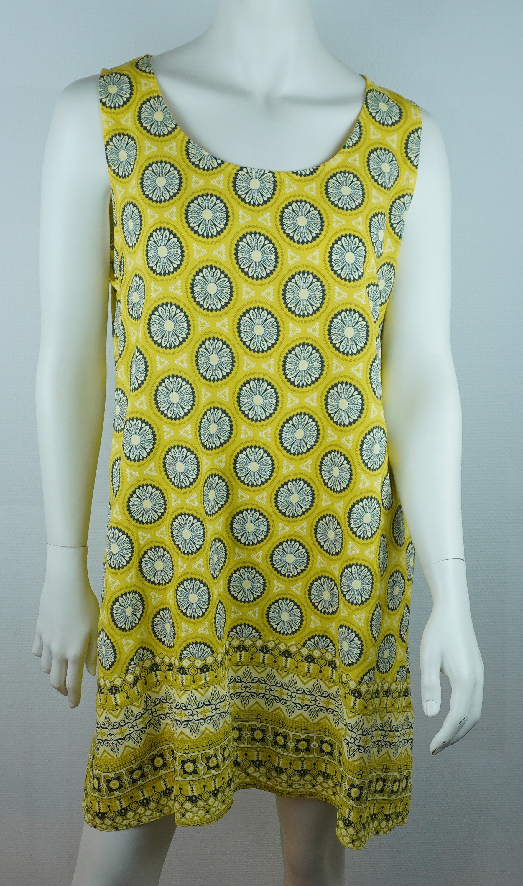 Sommerkleid Nala Gelb – Vorderseite
