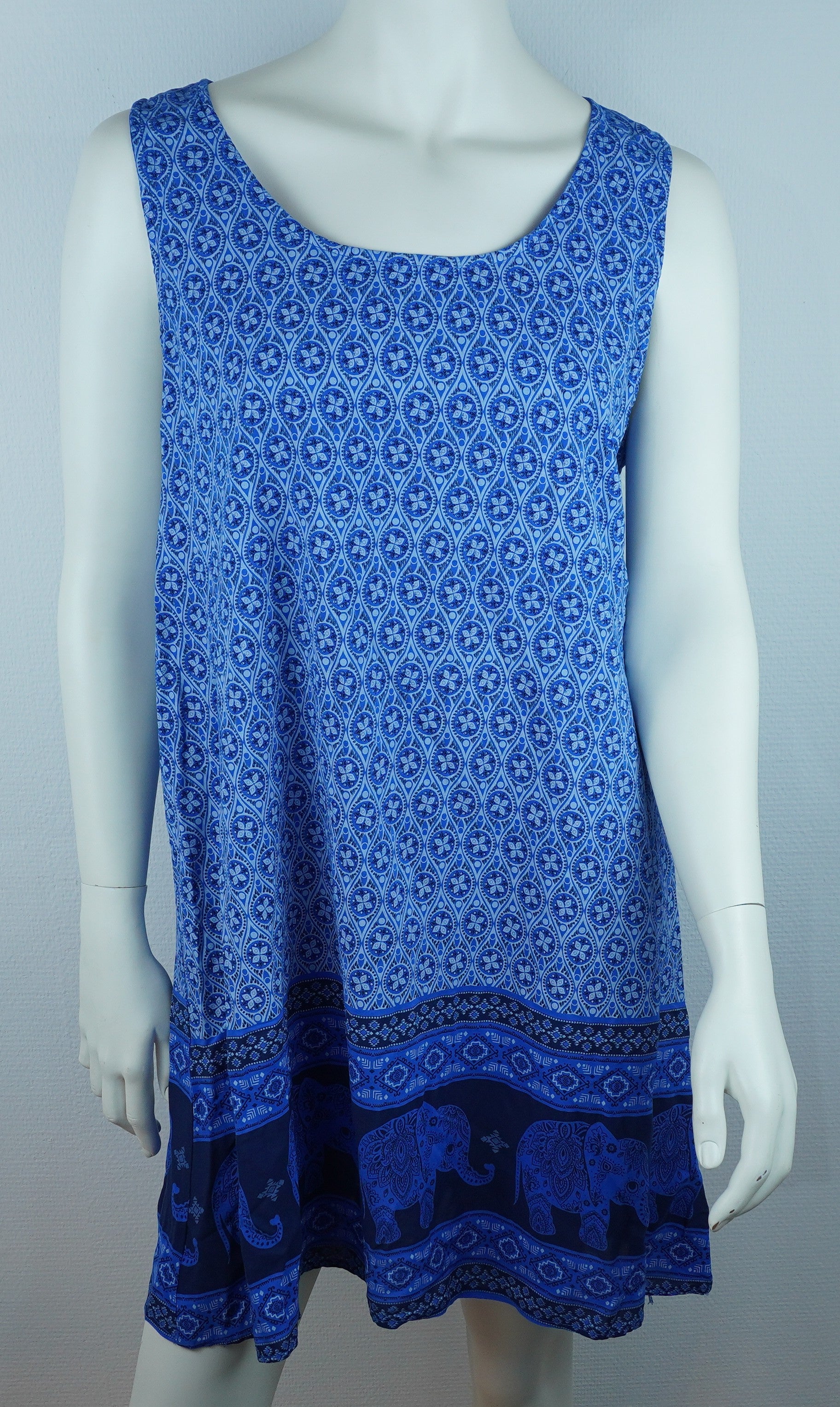 Sommerkleid Maya Royalblau – Vorderseite