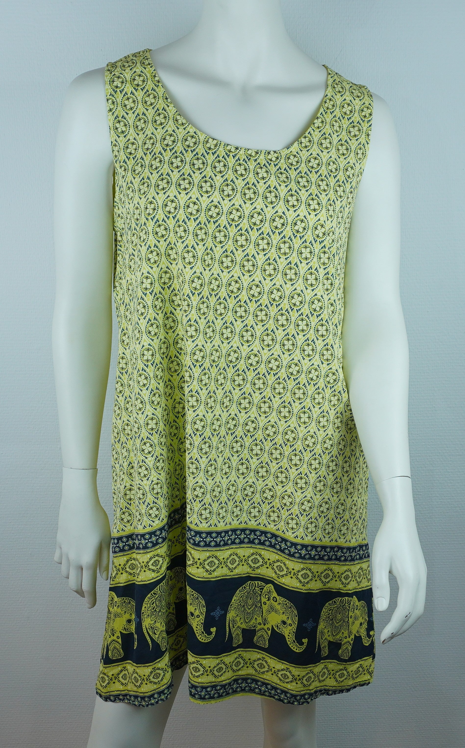 Sommerkleid Maya Lime – Vorderseite