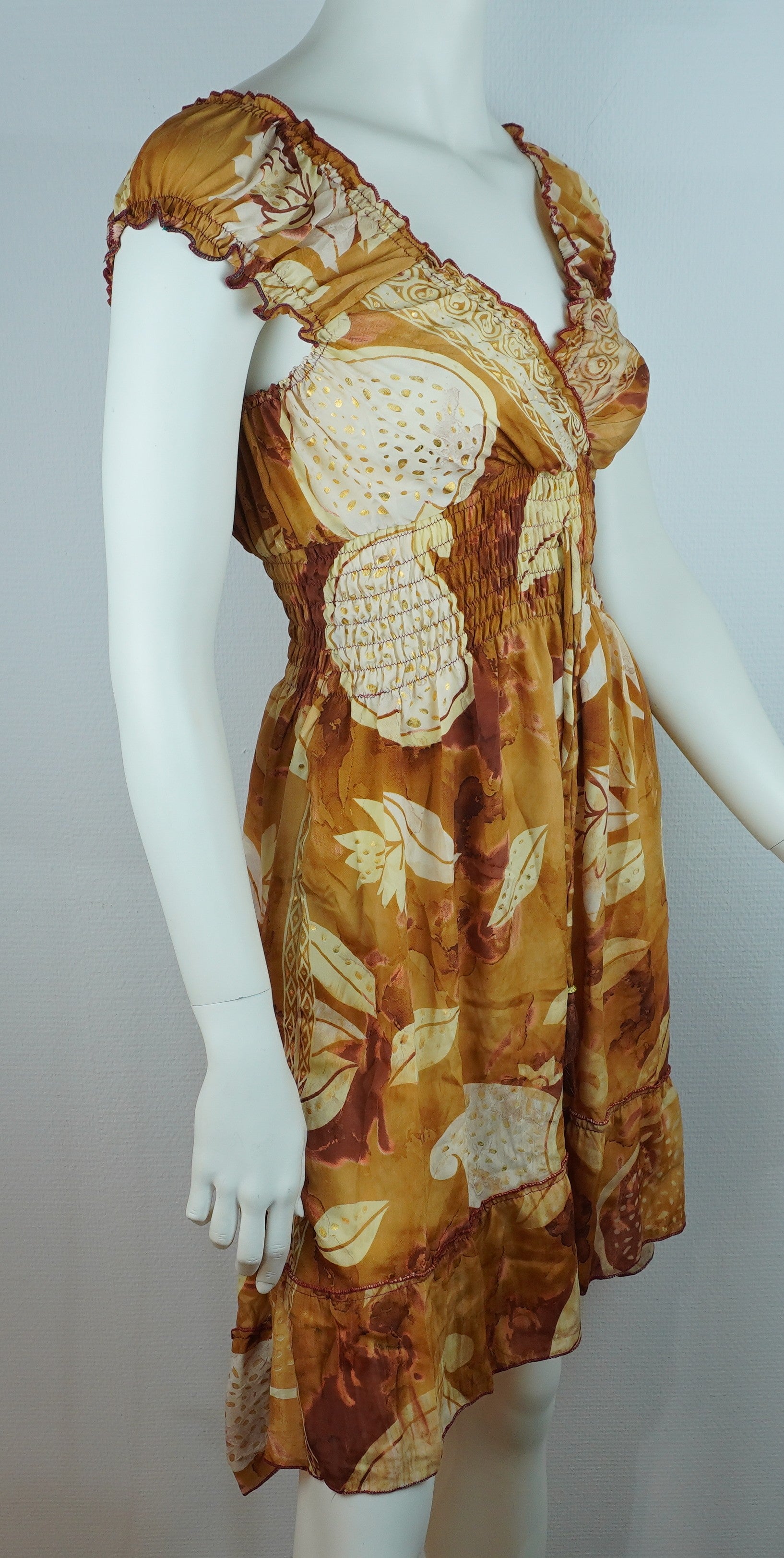 Sommerkleid Goldbraun/Ocker – Seitenansicht