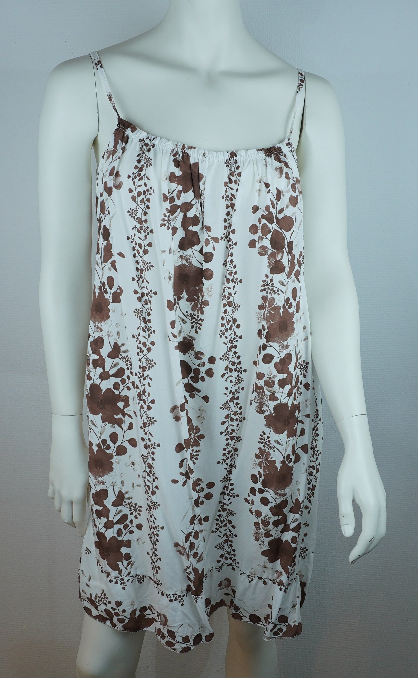 Sommerkleid – Blumenprint – Spaghettiträger – Weiß/Braun