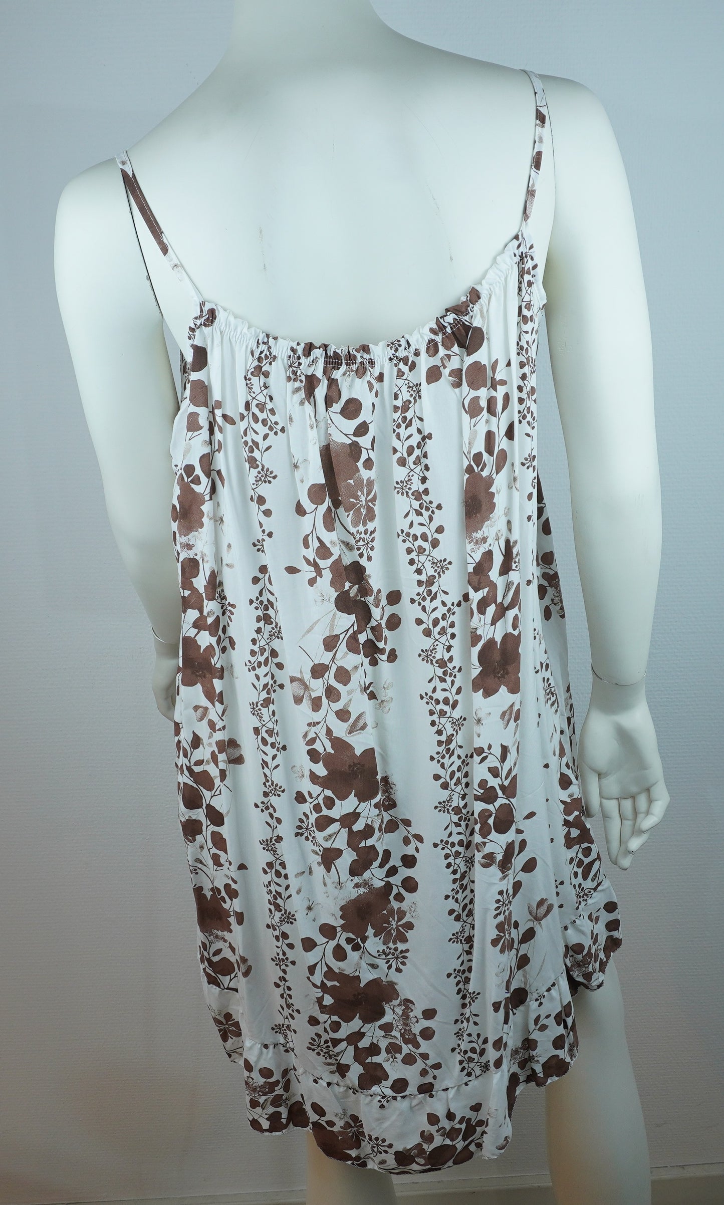 Sommerkleid – Blumenprint – Spaghettiträger – Weiß/Braun