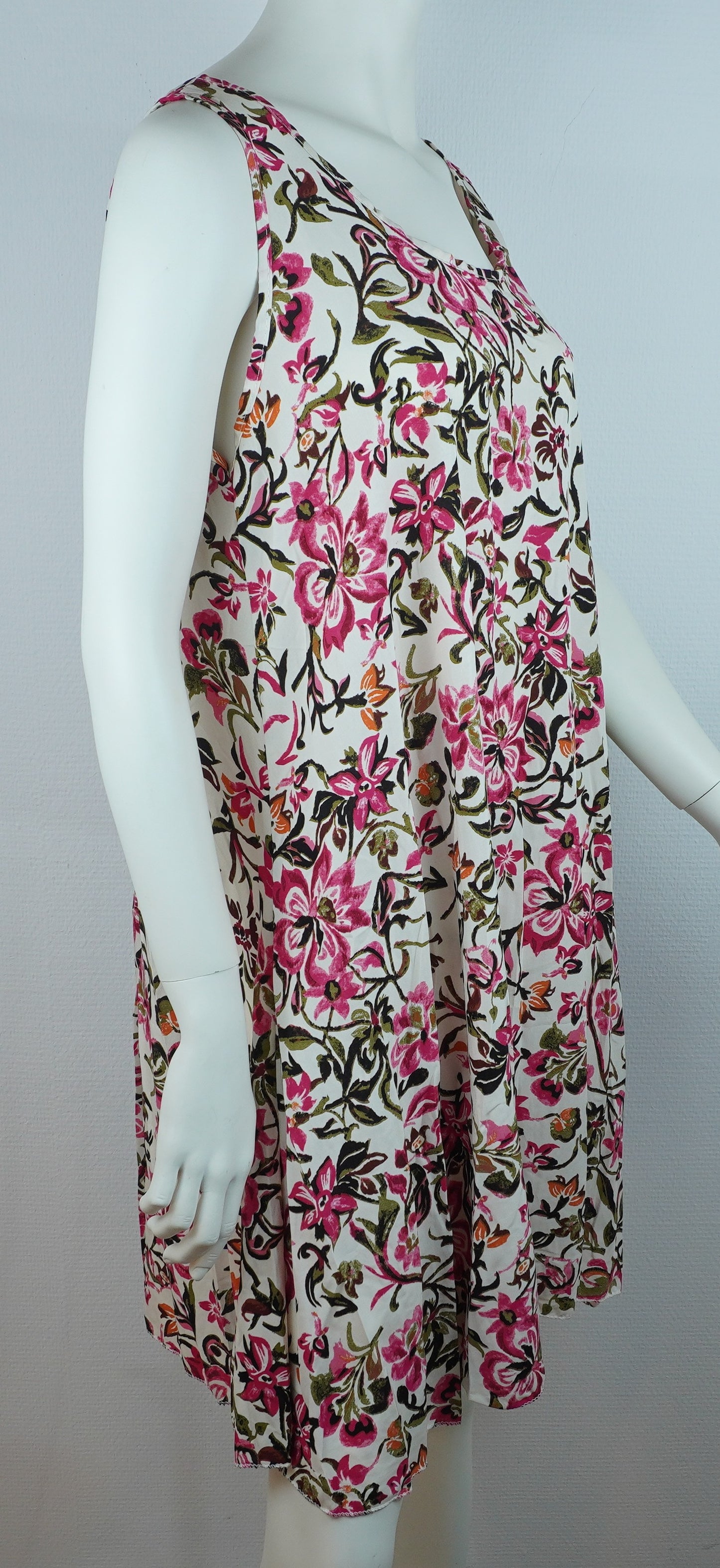 Sommerkleid – Blumenprint – Trägerkleid – Weiß/Pink