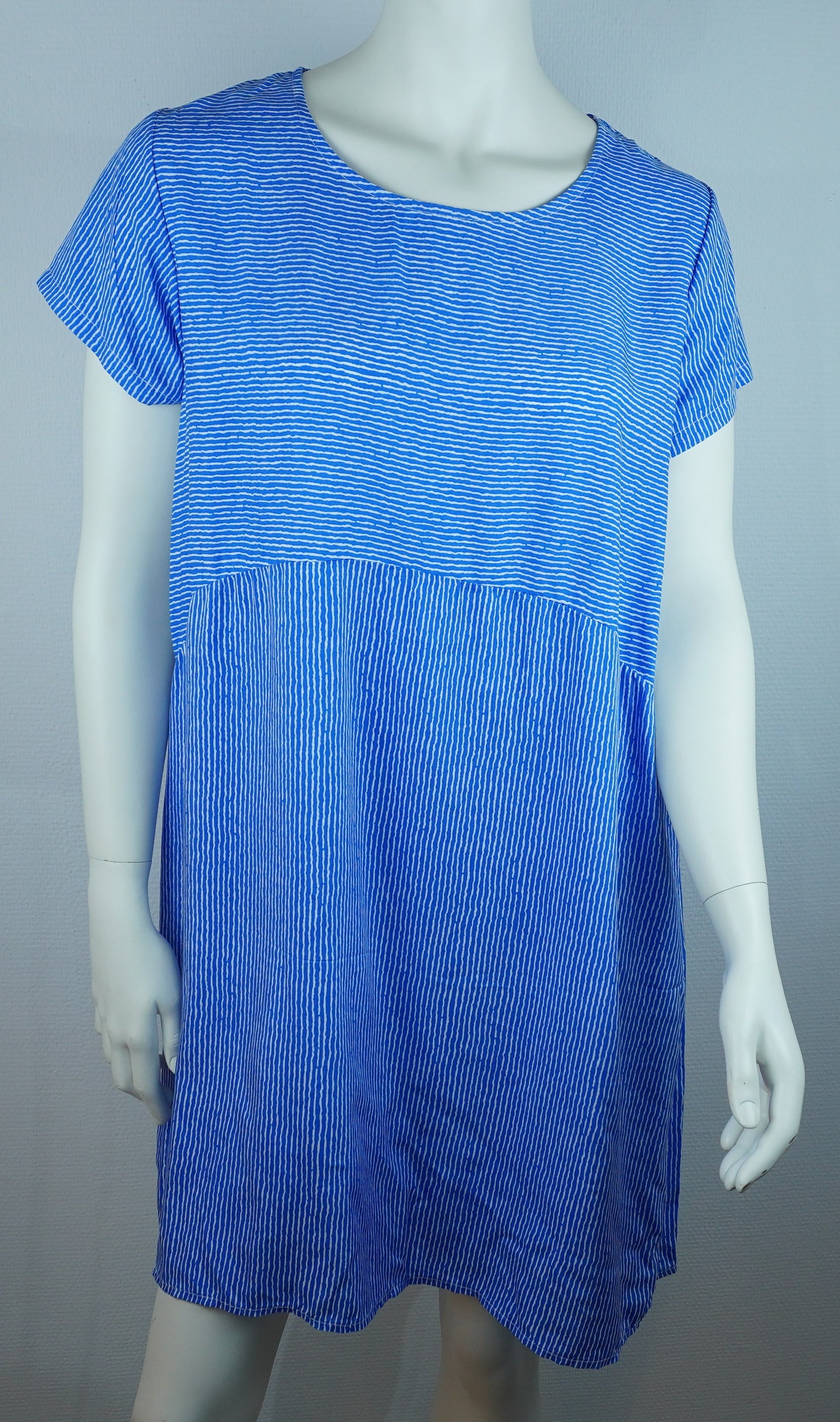 Sommerkleid Streifen Royal Vorderansicht