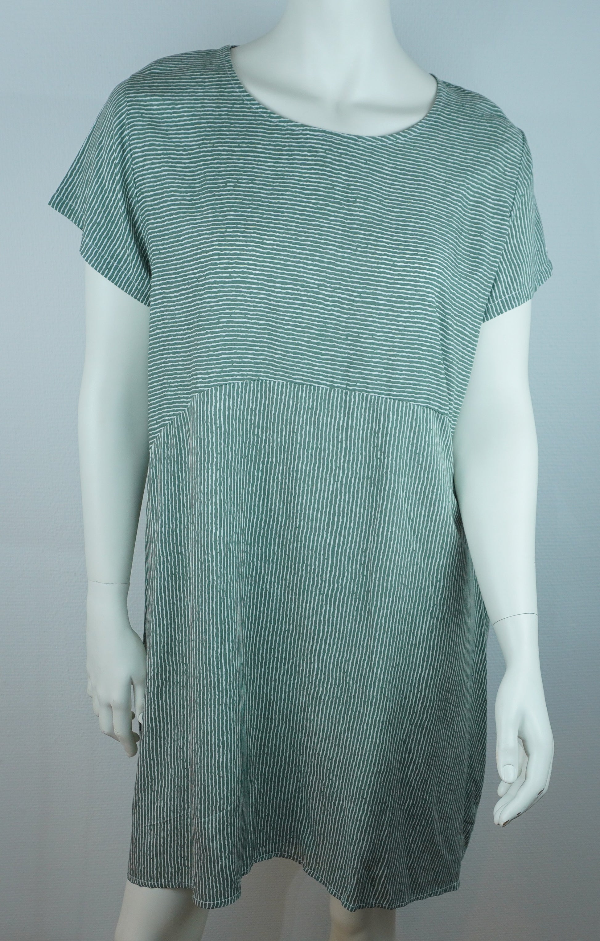 Sommerkleid Streifen Salbei Vorderansicht
