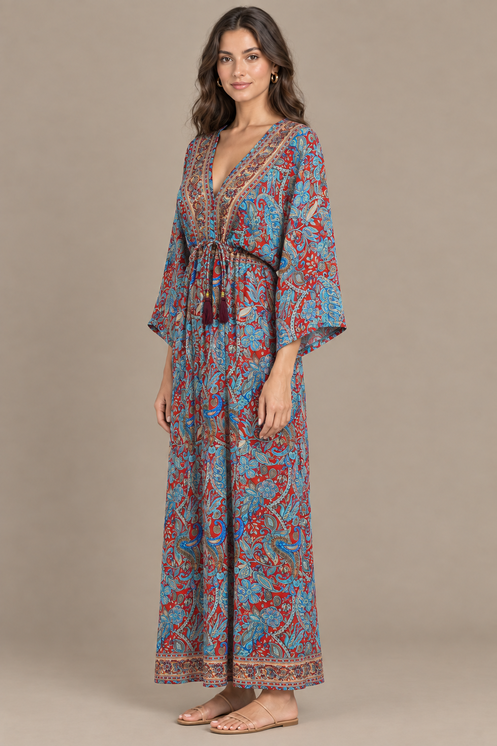 Boho Kaftan in Rot und Blau – Seitenansicht