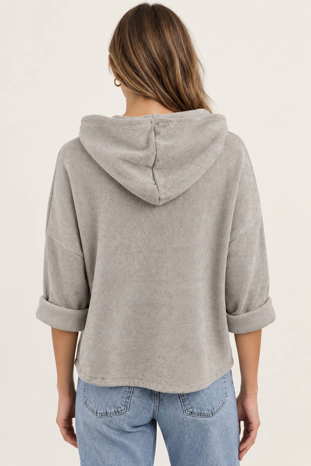 Greige Cord-Hoodie von hinten mit Kapuze