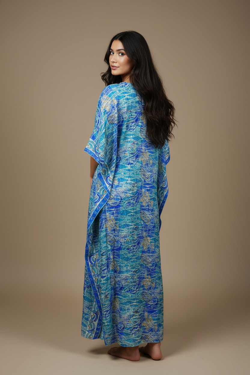 Boho Kaftan Blau Türkis Ozean Paisley – Rückseite Studio