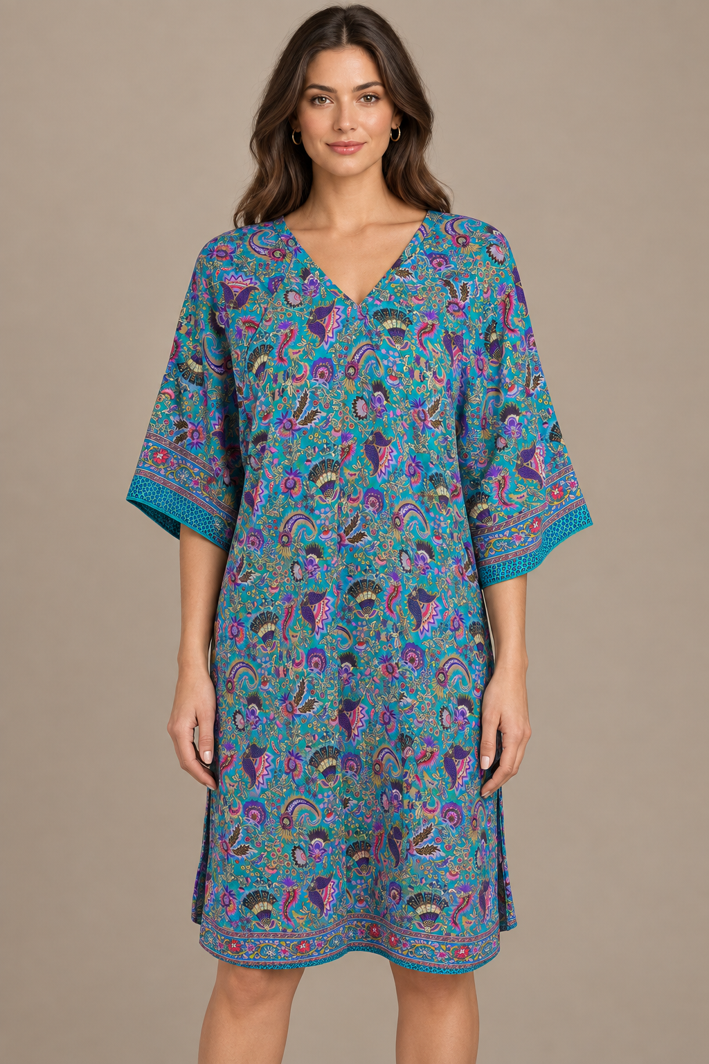 Boho Tunika Türkis, Violett und Pink – Studio Vorderansicht