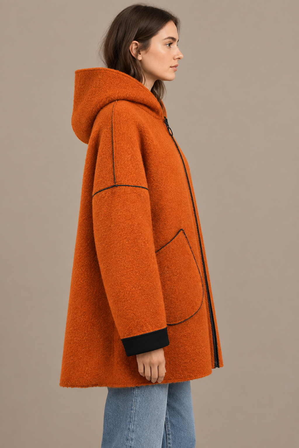 Kapuzenjacke Wollfilz Orange – Seitenansicht