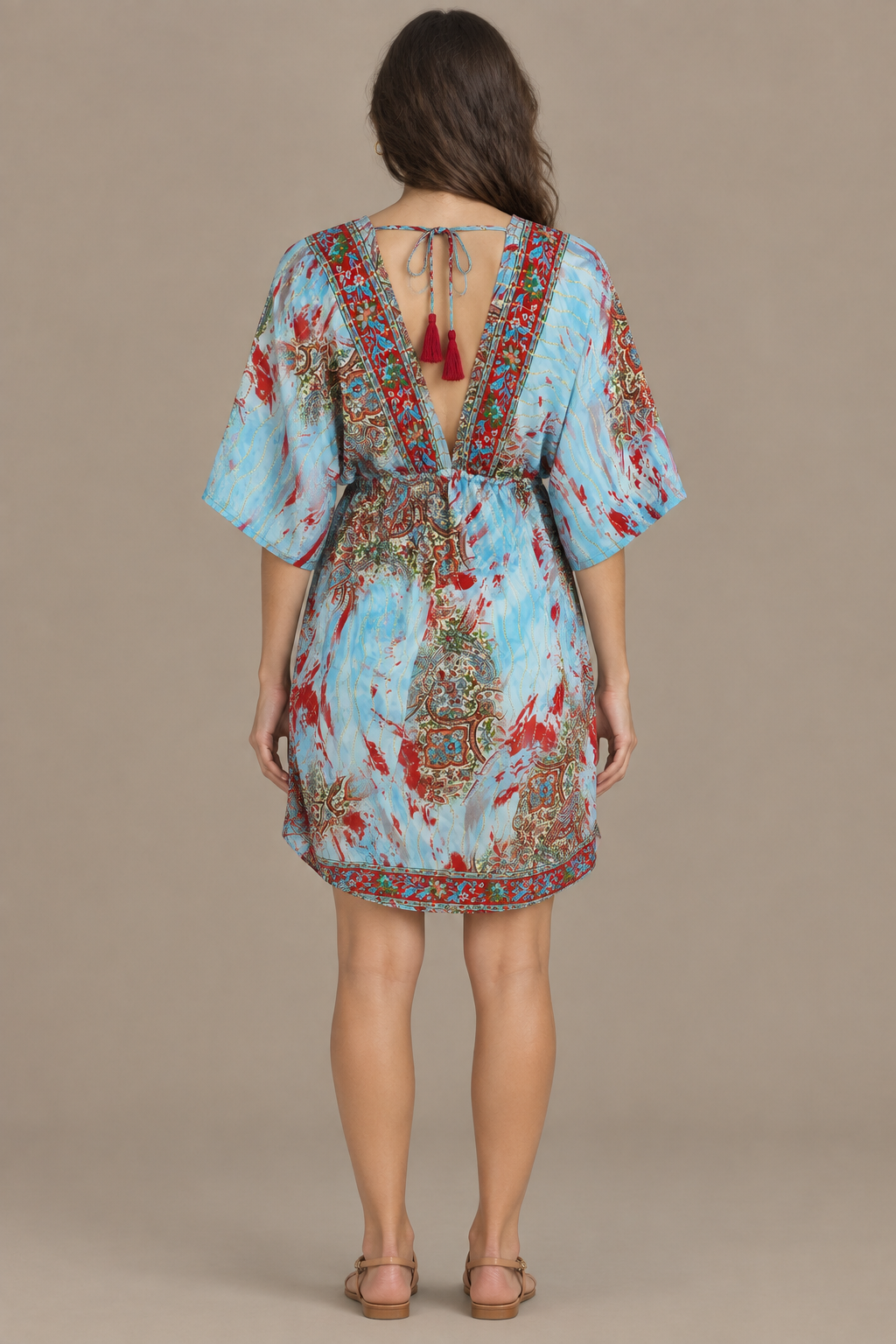 Boho Tunika Eisblau und Rot – Rückansicht