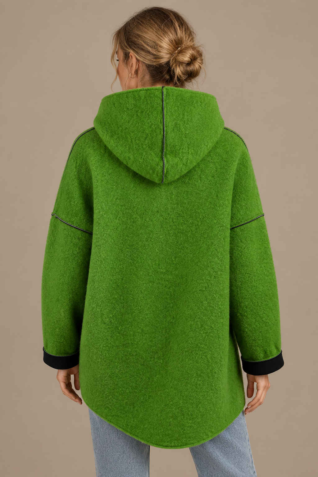 Kapuzenjacke Wollfilz Grün – Rückansicht
